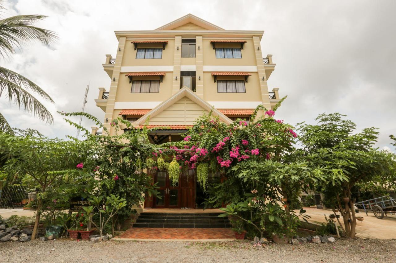 Blue Diamond Hostel Battambang Exterior foto
